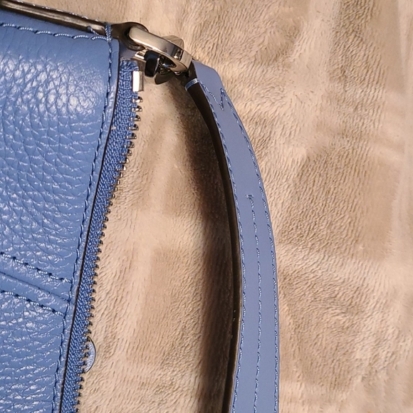 Michael kors bag - Picture 4 of 16